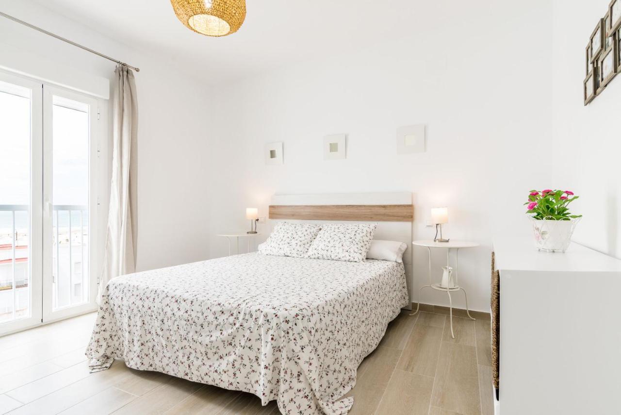 Apartamento La Bonita Conil De La Frontera Exterior photo